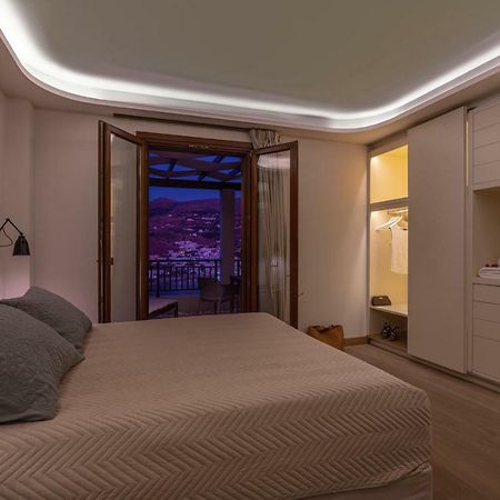 Belvedere Andros Batsi  Luaran gambar