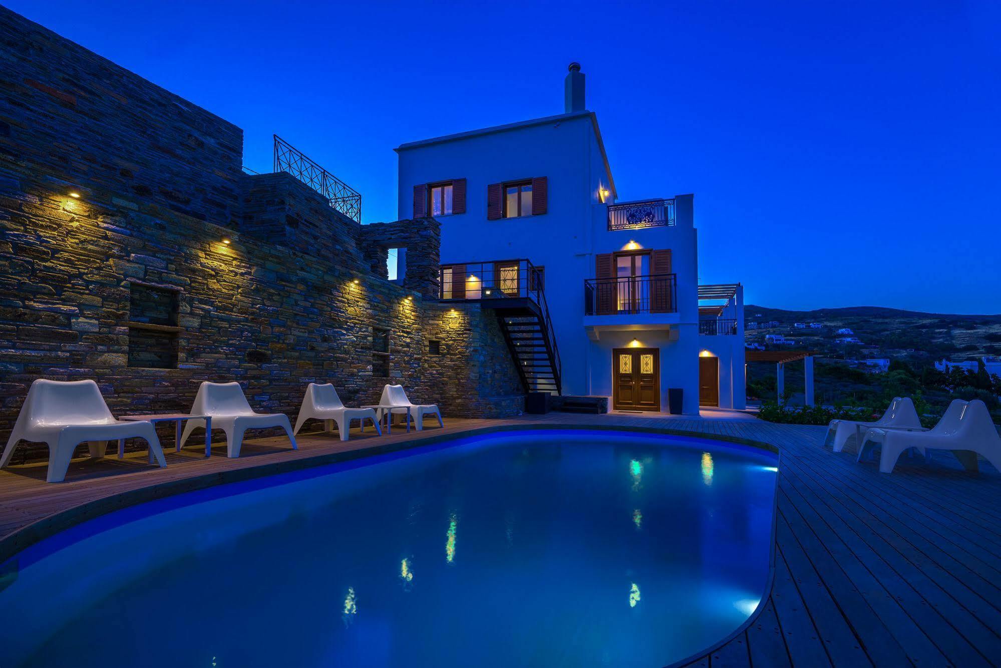Belvedere Andros Batsi  Luaran gambar