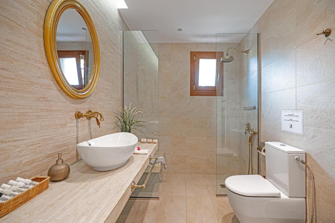 Belvedere Andros Batsi  Luaran gambar